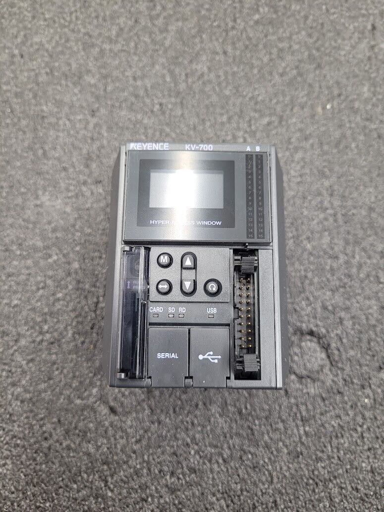 Keyence KV700 KV-700 PLC Open Box, Two End Covers DIN Rail Mount, USB, Serial