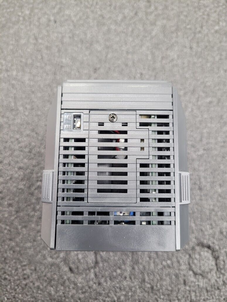 Keyence KV700 KV-700 PLC Open Box, Two End Covers DIN Rail Mount, USB, Serial
