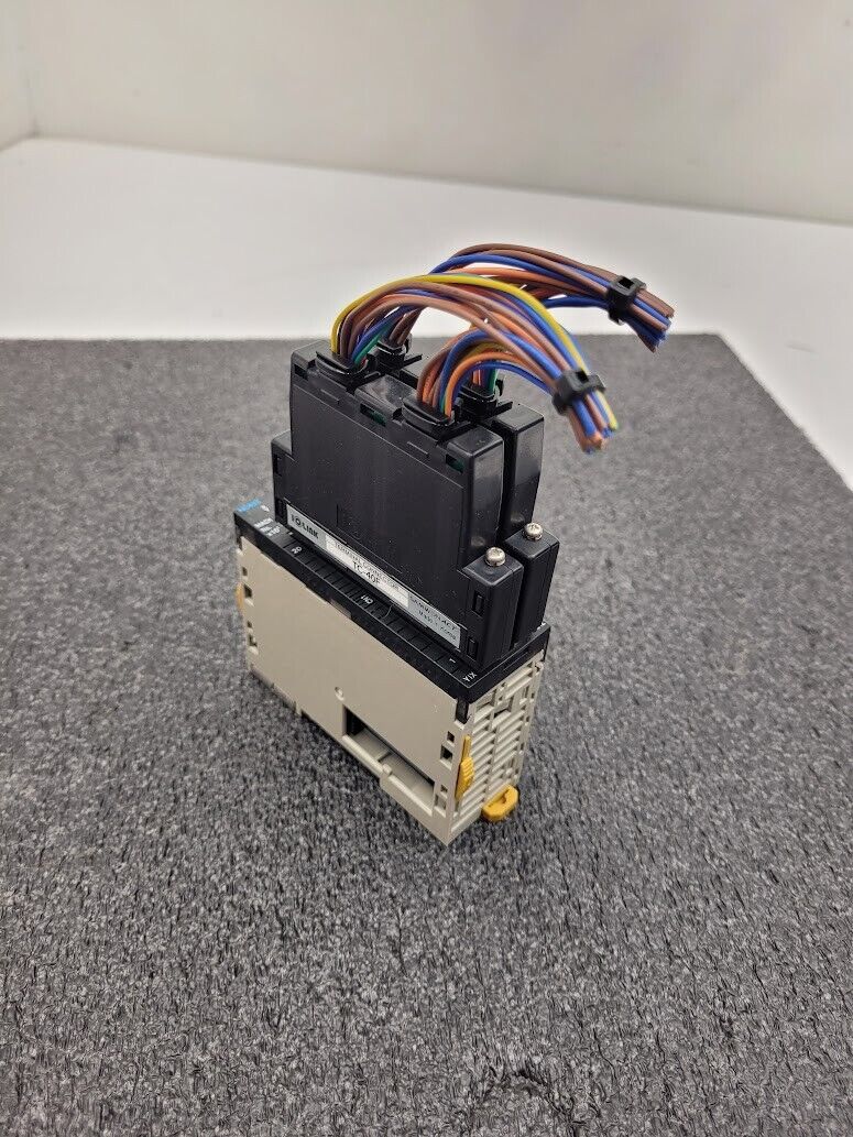 Omron CJ1W-NC433 NC Unit w/ IOLink Terminal Connector Breakout TC-40F