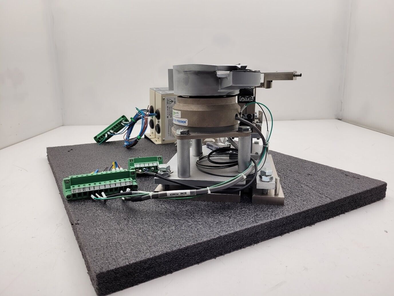 Sanki Piezo Vibratory Feeder Bowl + In-Line Systems PEF-110iL PEF-L25H P1111 x2