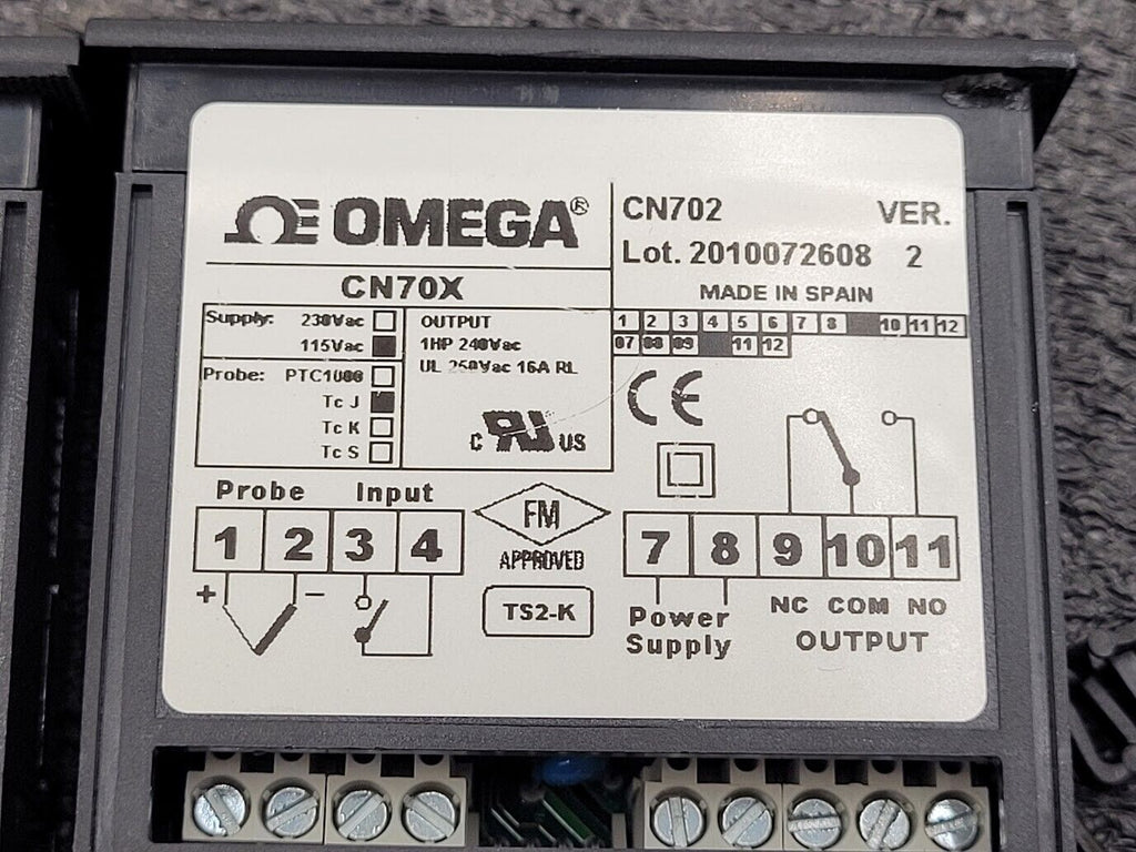 Lot of 4 Omega CN702 Temperature Controller 115VAC Input Tc J Thermocouple input
