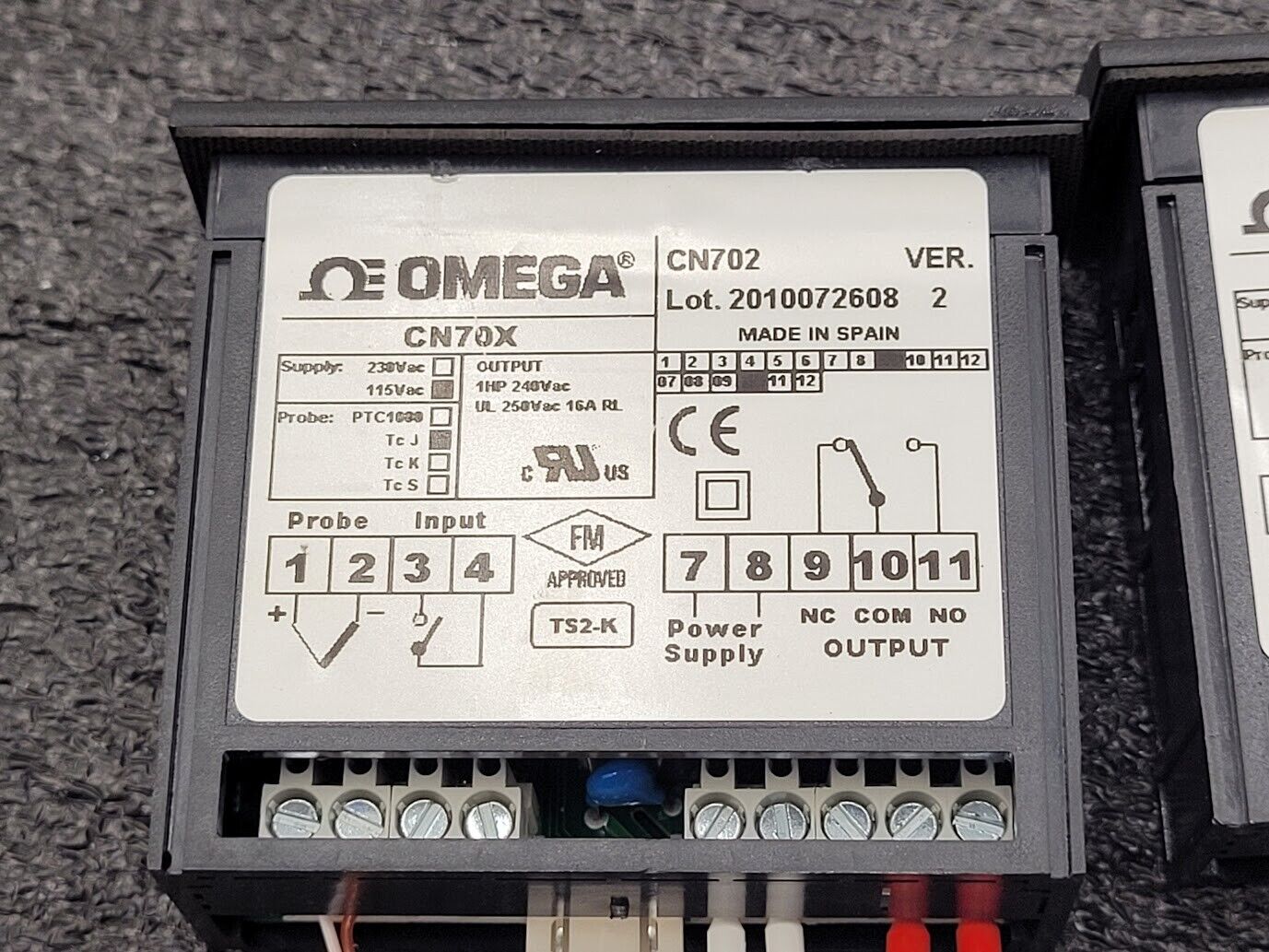 Lot of 4 Omega CN702 Temperature Controller 115VAC Input Tc J Thermocouple input
