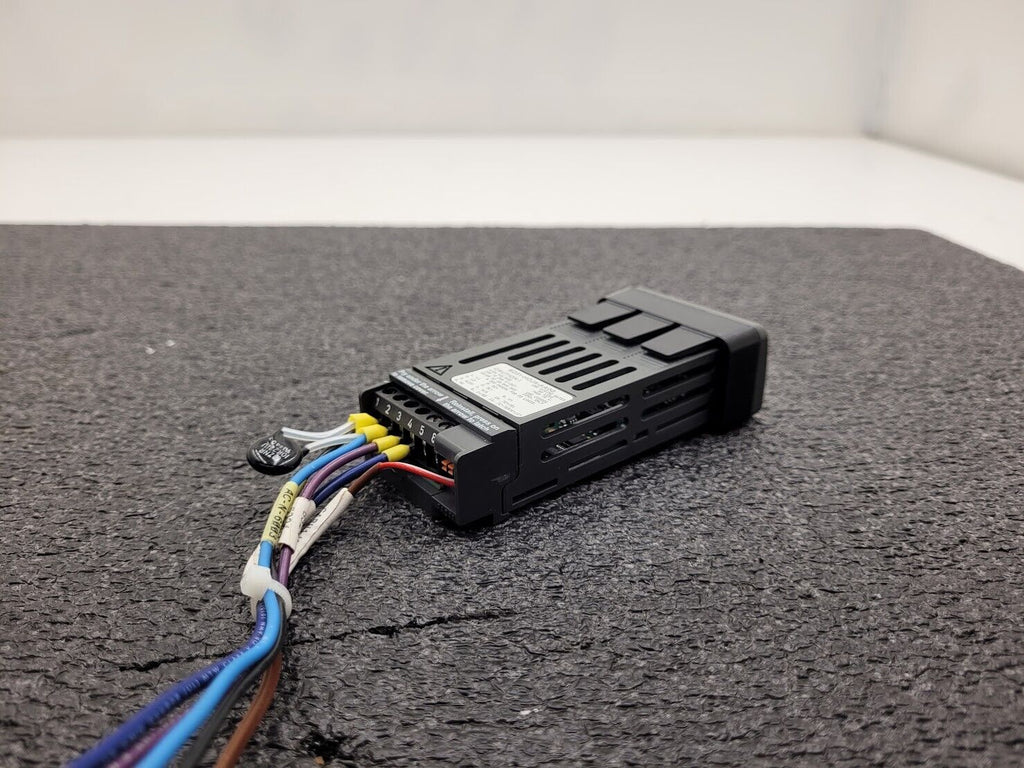 WATLOW SD31-HCJA-AA0G Temperature PID Control Module 1/32 DIN 100-240VAC