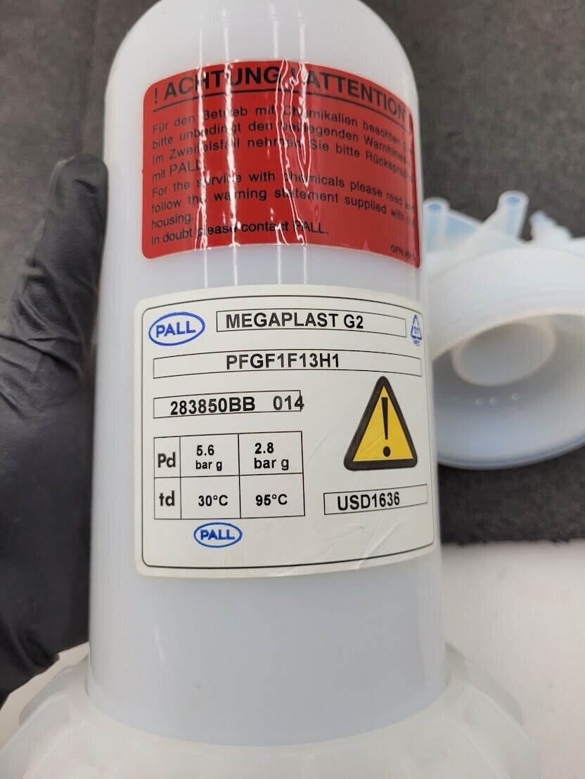 PALL MEGAPLAST G2 PFGF1F13H1 High Purity Fluid Filter Housing