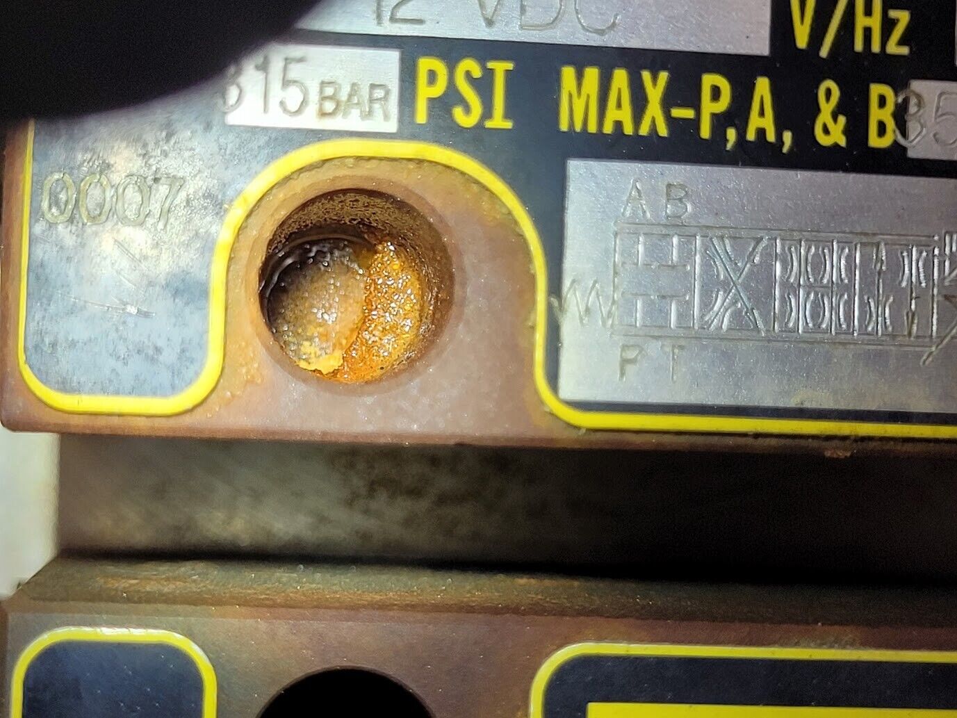 PARKER Hydraulic Proportional ISO Valve D1FHE80HCNEK0030X6114 12VDC + Override