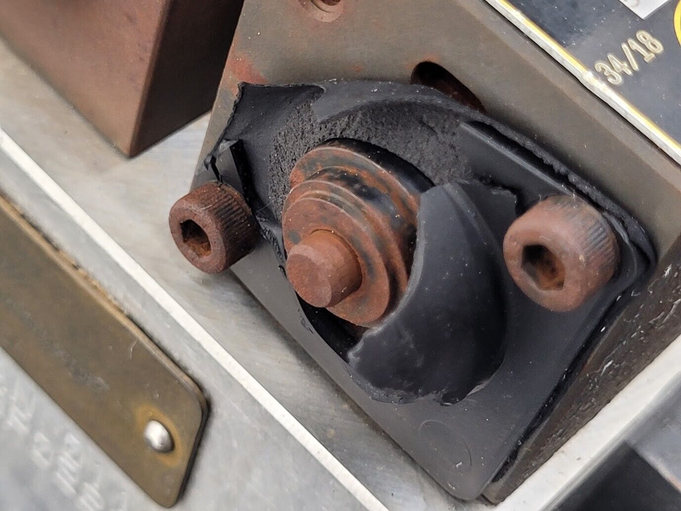 PARKER Hydraulic Proportional ISO Valve D1FHE80HCNEK0030X6114 12VDC + Override