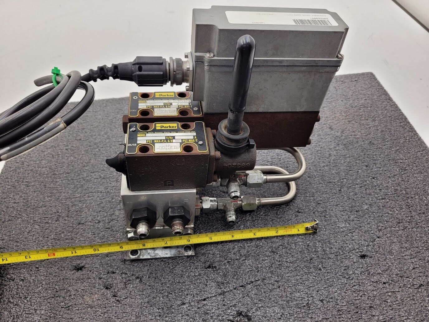 PARKER Hydraulic Proportional ISO Valve D1FHE80HCNEK0030X6114 12VDC + Override