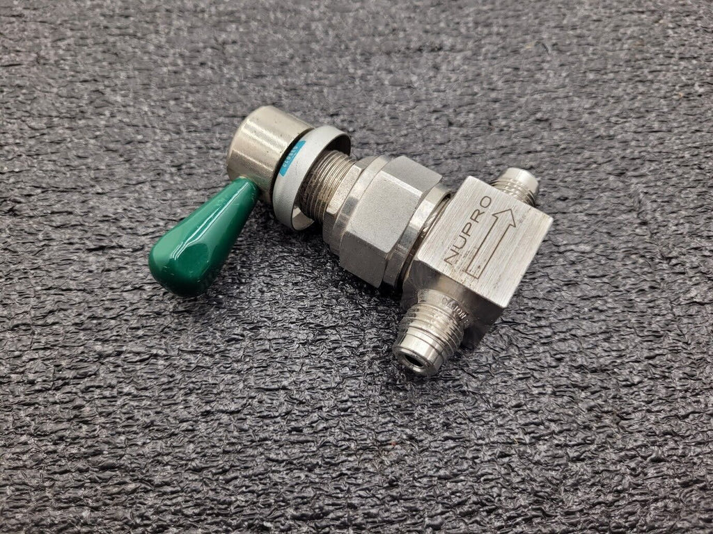 NUPRO SS-DLVCR4 DJ Manual Stainless Steel On/Off Gas Valve 1/4" VCR M-M