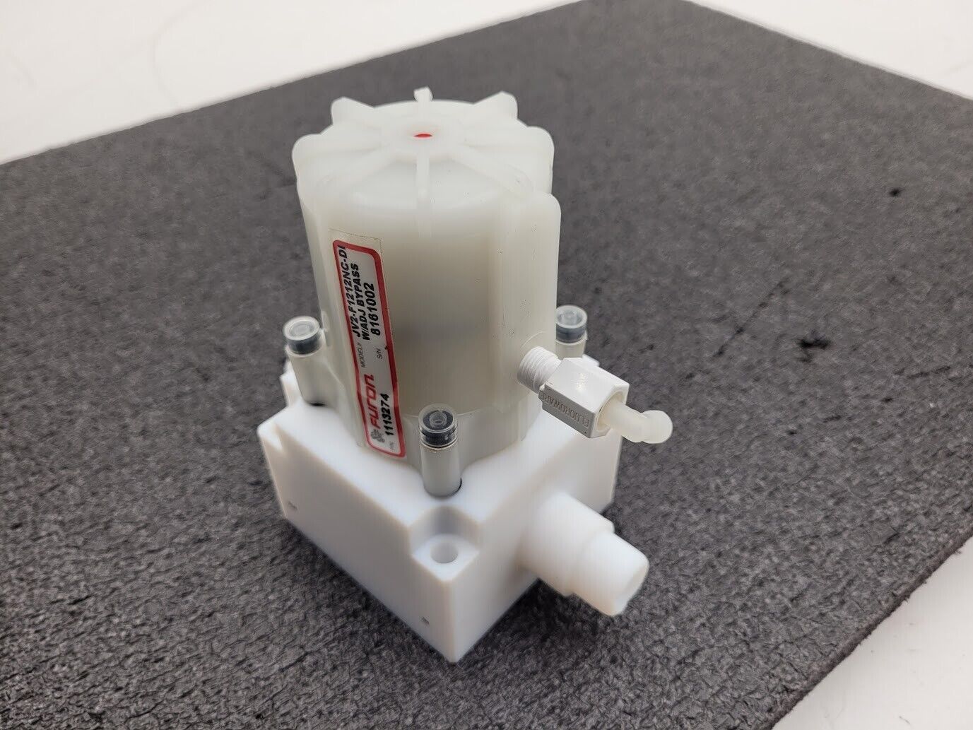 AMAT Furon High Purity Valve 1113274 JV2-F1212NC-DI 3/4" Pneumatically Actuated