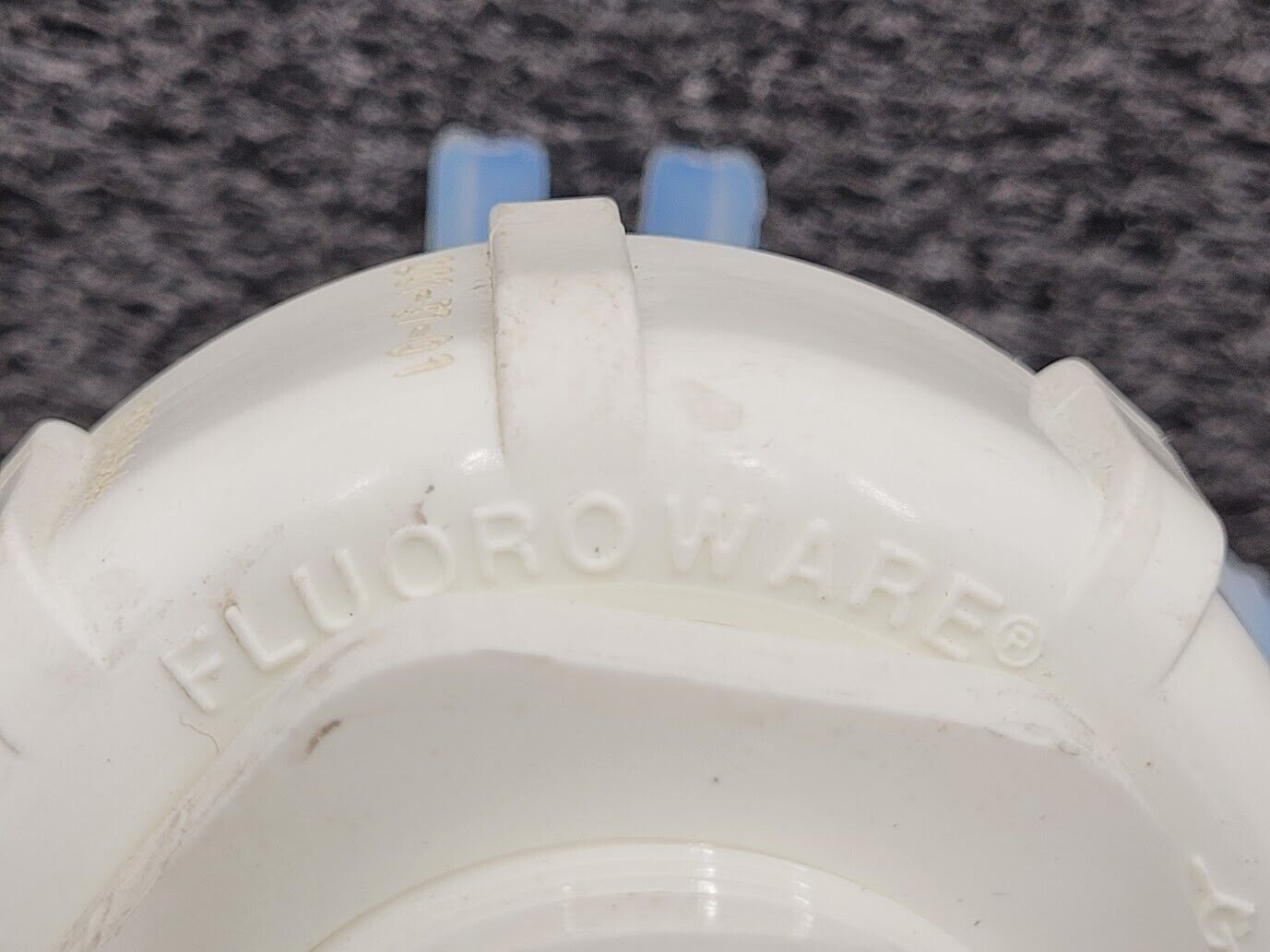 Entegris Fluoroware 201-37-01 2-Way Manual Diaphragm Valve 1/2" Flaretek Fitting