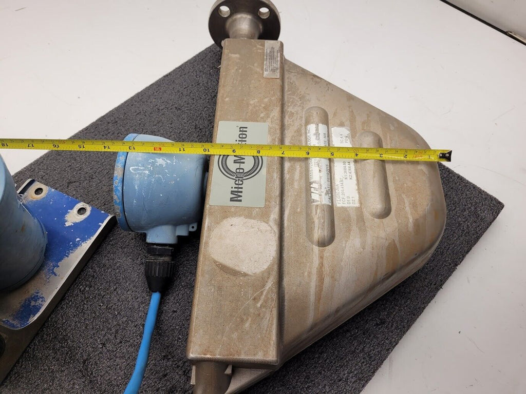Micro Motion Mass Flow Coriolis Meter Sensor F100S128CCAAEZZZZ 1" +TX Unit B