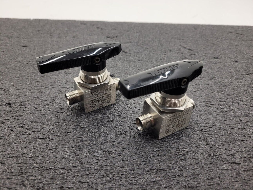Lot of 2x Whitey SS-44S6 Stainless Steel 1/4 turn Ball Shutoff Valve 2500PSI