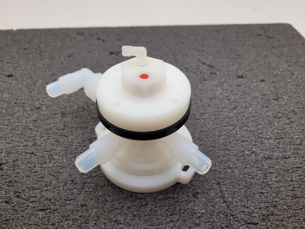 Furon 1112360 High Purity 2-Way Valve 1/2" Flare Pneumatically Actuated