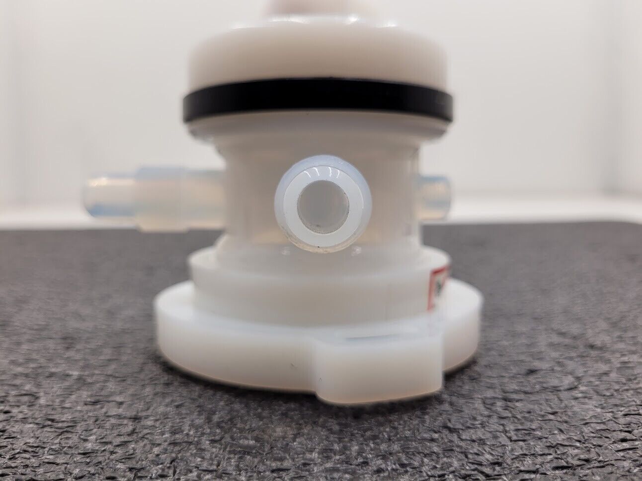 Furon 1112360 High Purity 2-Way Valve 1/2" Flare Pneumatically Actuated