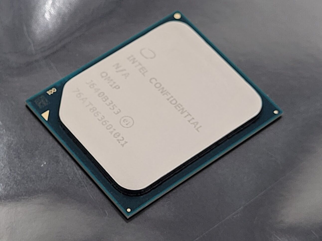 Intel Confidential QM1P C620 Series Chipsets BGA Unsoldered New Server PCI Gen 3