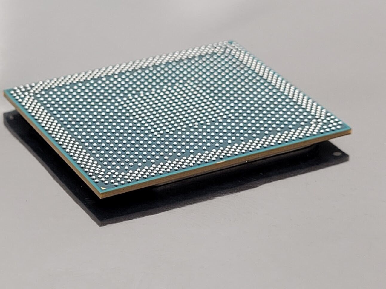 Intel Confidential QM1P C620 Series Chipsets BGA Unsoldered New Server PCI Gen 3