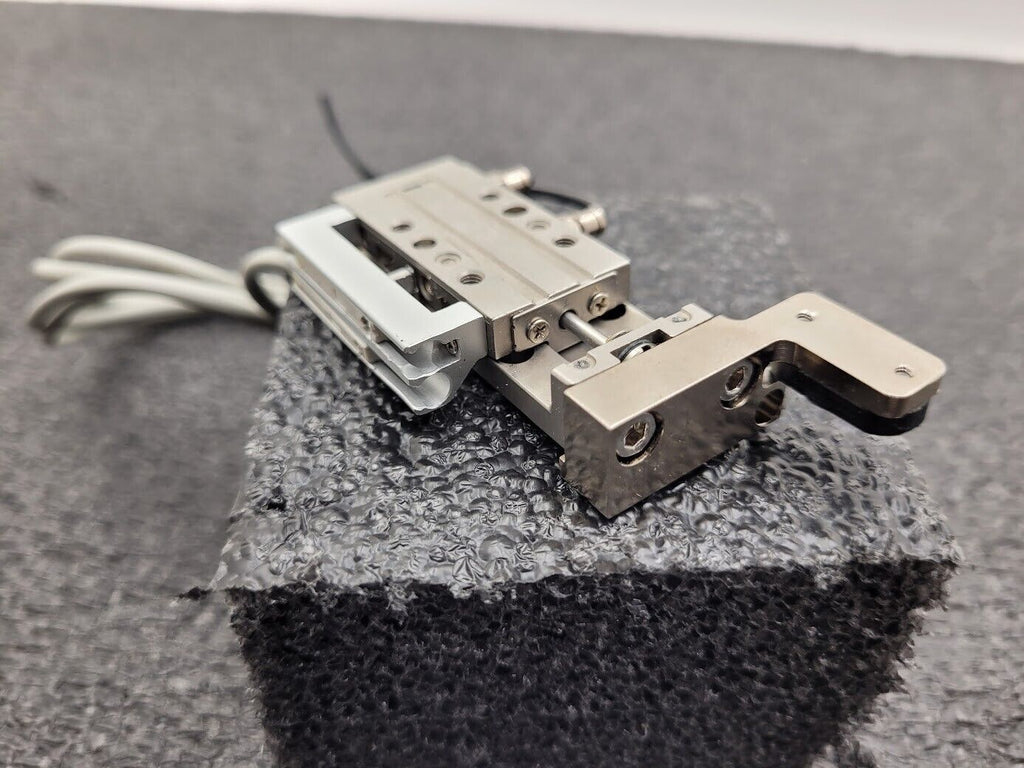 SMC 11-MXJ4-10C Linear Guided Slide Cylinder Table Cleanroom D-M9N Sensors