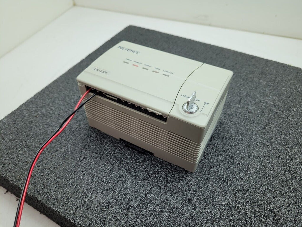 Keyence LK-2101 CCD Laser Displacement Sensor Controller Tested Working Pull