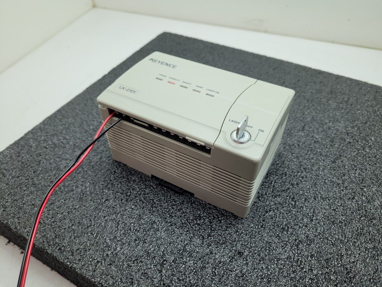 Keyence LK-2101 CCD Laser Displacement Sensor Controller Tested Working Pull