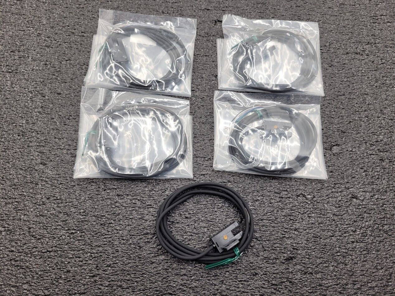 Lot of 5x Sunx PM-R44 U-shaped Micro Photoelectric Sensor Amplifier Built-in