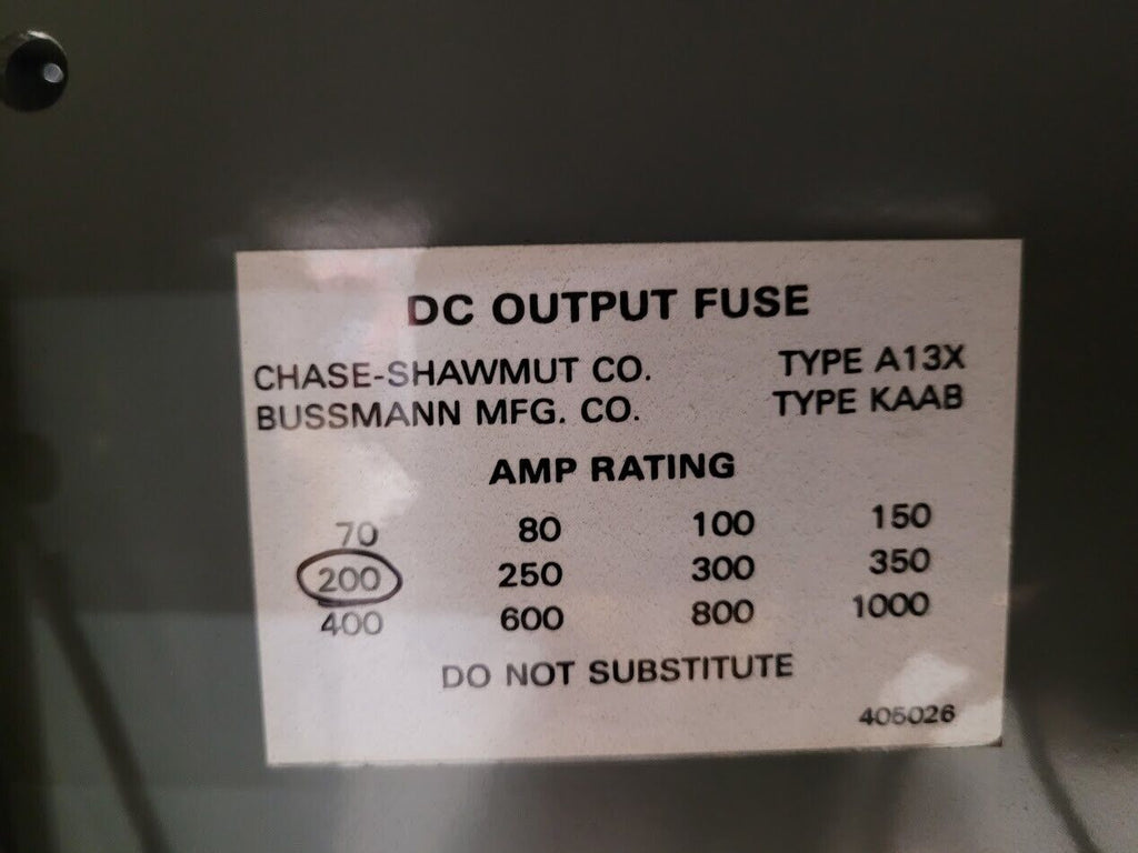 Hobart Forklift Battery Charger 725C3-12 24VDC 12 CELLS 1 Circuit 60Hz 3PH 750AH