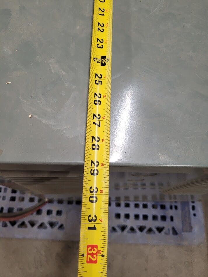 Hobart Forklift Battery Charger 725C3-12 24VDC 12 CELLS 1 Circuit 60Hz 3PH 750AH