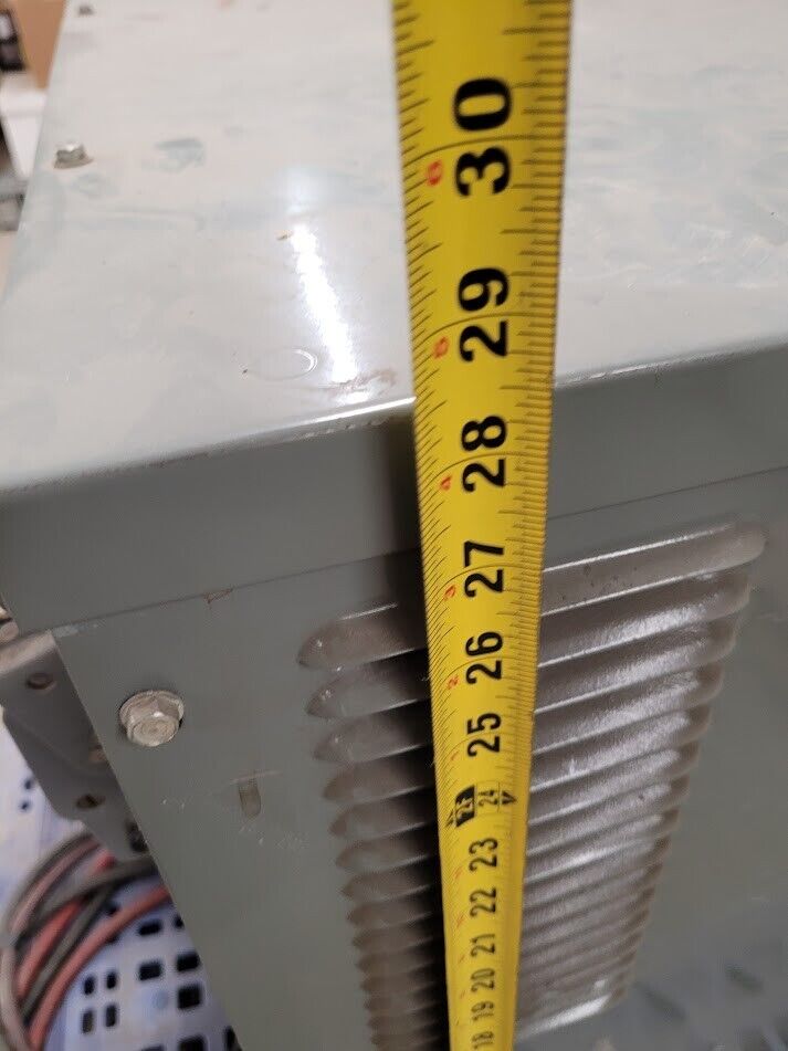 Hobart Forklift Battery Charger 725C3-12 24VDC 12 CELLS 1 Circuit 60Hz 3PH 750AH