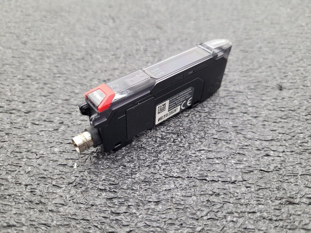 Keyence FS-N41C Fiber Sensor Amplifier 10-30VDC IO-Link