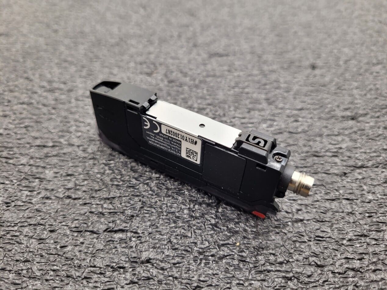 Keyence FS-N41C Fiber Sensor Amplifier 10-30VDC IO-Link