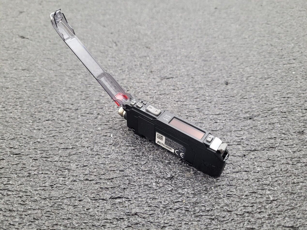 Keyence FS-N41C Fiber Sensor Amplifier 10-30VDC IO-Link