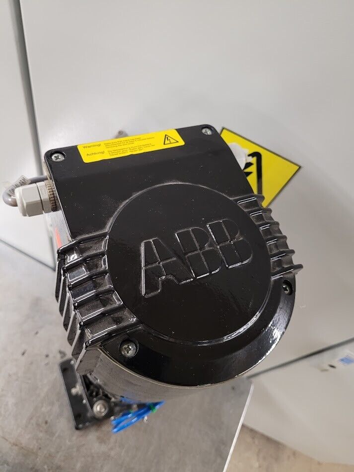 Grundfos CRNE4-60AX-C-G-BUBE Vertical Cenrifugal Pump ABB M2AK Motor 230V 50Hz