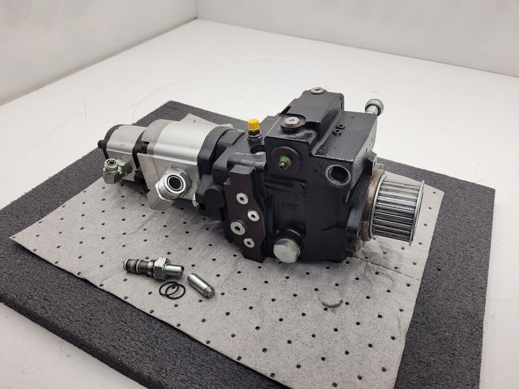 Poclain Hydraulics B47581S 3x Hydraulic Pump Stack CCW Rotation