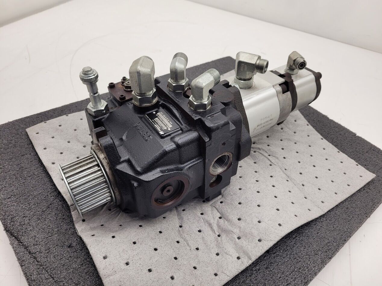 Poclain Hydraulics B47581S 3x Hydraulic Pump Stack CCW Rotation