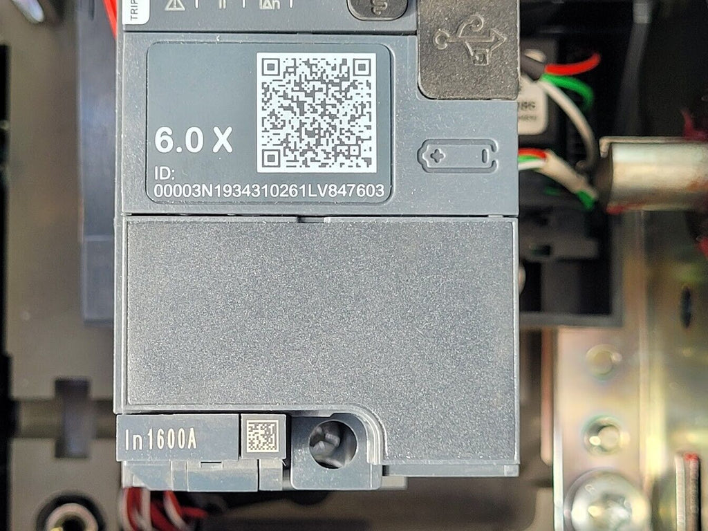 Schneider Circuit Breaker Masterpact MTZ2-16 H10 Micrologic 6.0 X Parts/Repair