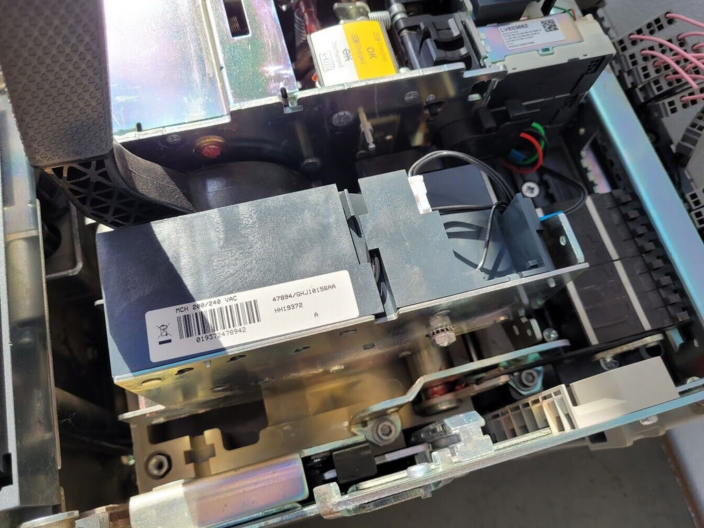 Schneider Circuit Breaker Masterpact MTZ2-16 H10 Micrologic 6.0 X Parts/Repair