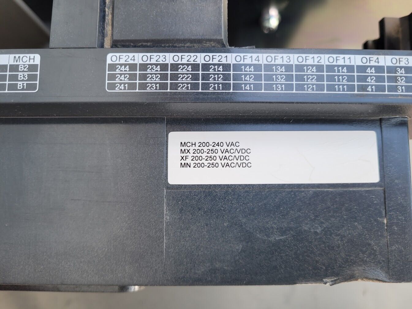 Schneider Circuit Breaker Masterpact MTZ2-16 H10 Micrologic 6.0 X Parts/Repair
