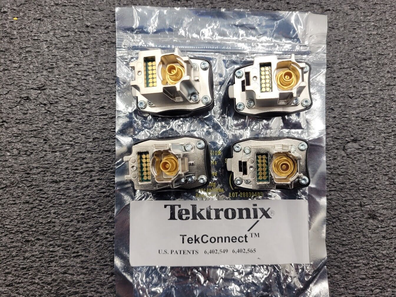 Lot of 4x Tektronix TCA-BNC TekConnect-to-BNC Adapter 50 Ohms
