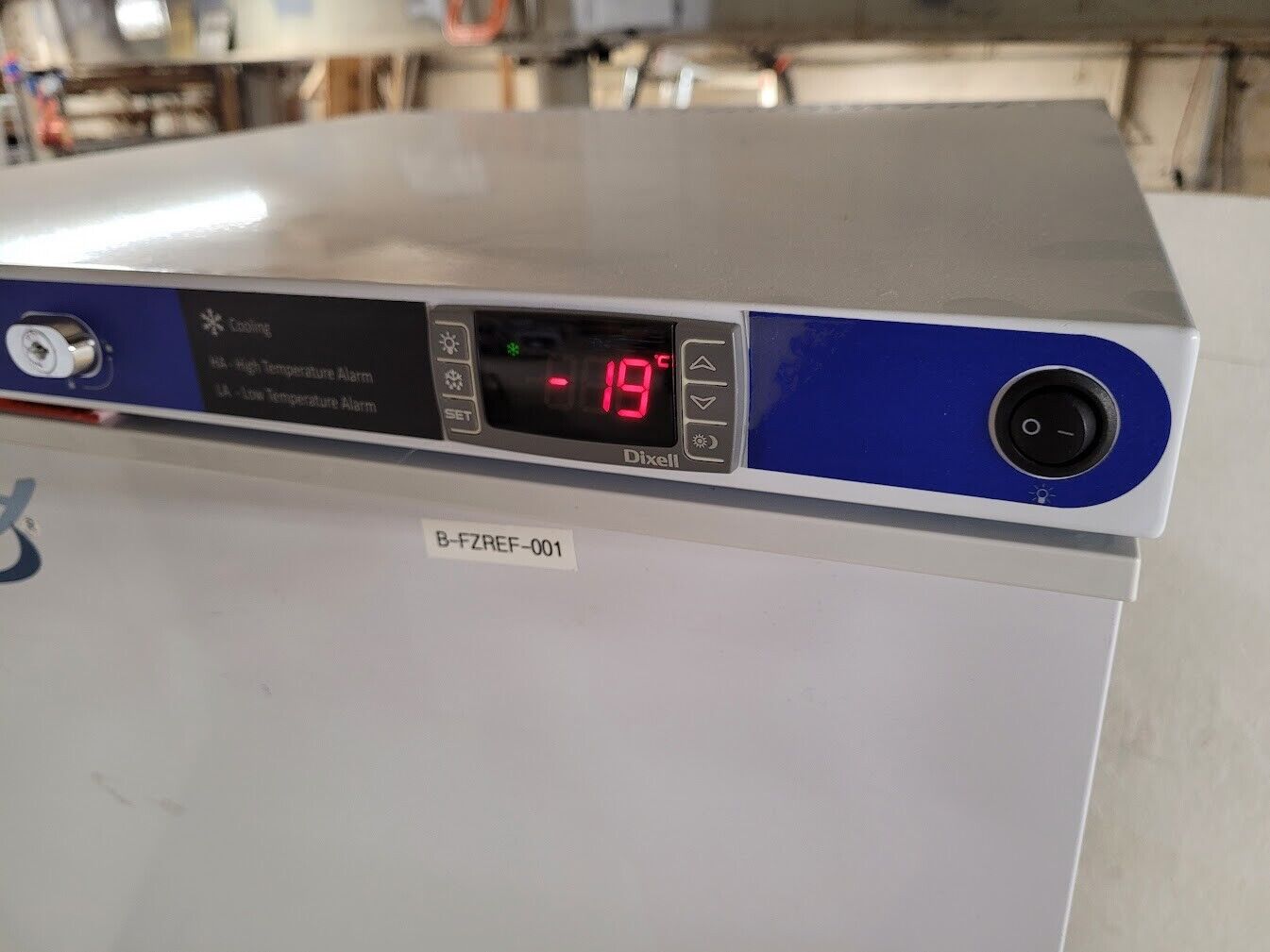 VWR Scientific Laboratory Fridge Freezer Combo HCUCFS-0120 HCLP-10S R600a 115VAC