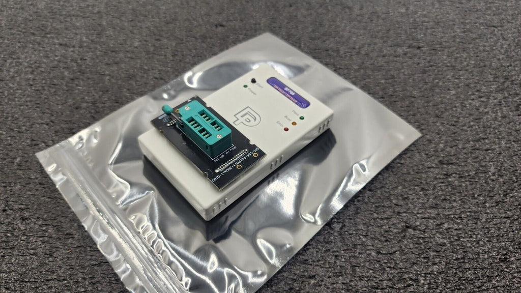 DediProg SF700 IC Programmer with Universal Adapter SPI-254-PDIP014-300mil-01B3