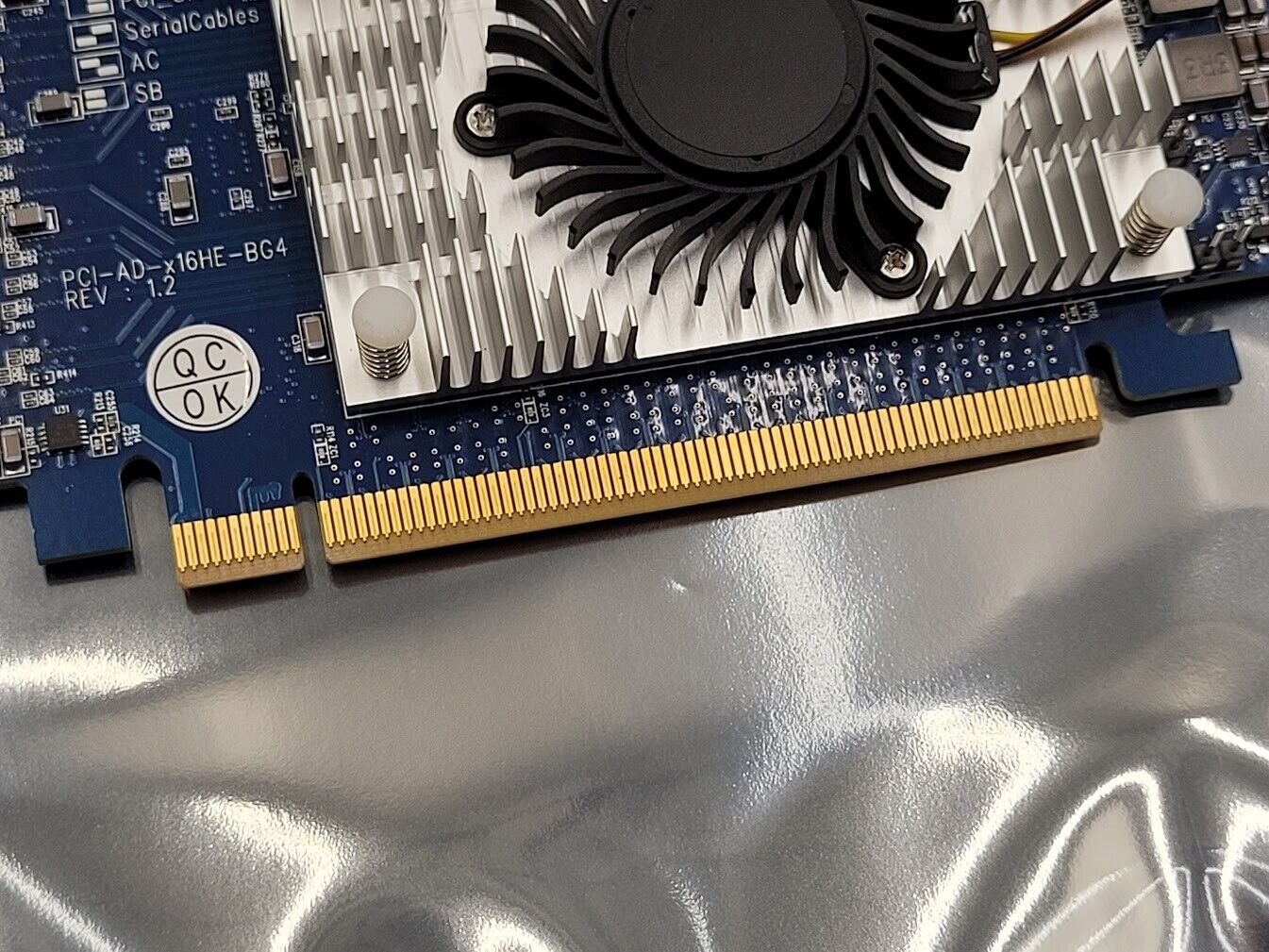 Serial Cables PCIE GEN4 X16 SFF-8644 Host Card w/ Broadcom Atlas B0 PCIE Switch