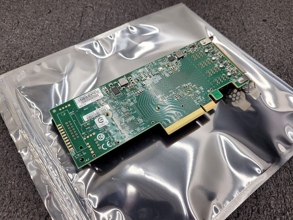 Intel 9400-16e SATA 6Gb/s / SAS 12Gb/s PCIe 16-Port SAS Tri-Mode HBA Broadcom