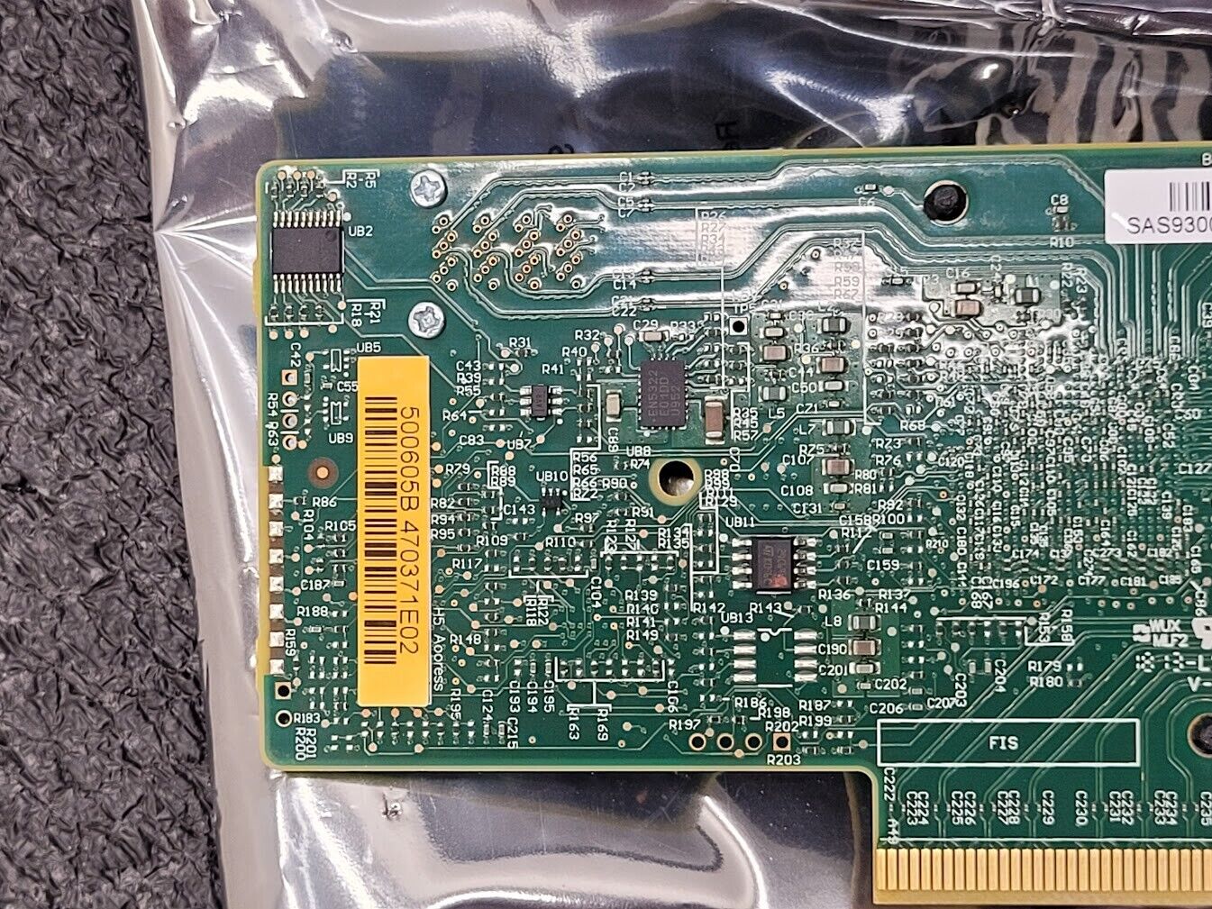 LSI 9300-4i4e PCI-Express 3.0 SATA / SAS 4-Port Int, 4-Port Ext SAS3 12Gb/s HBA