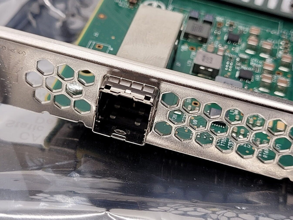 LSI 9300-4i4e PCI-Express 3.0 SATA / SAS 4-Port Int, 4-Port Ext SAS3 12Gb/s HBA
