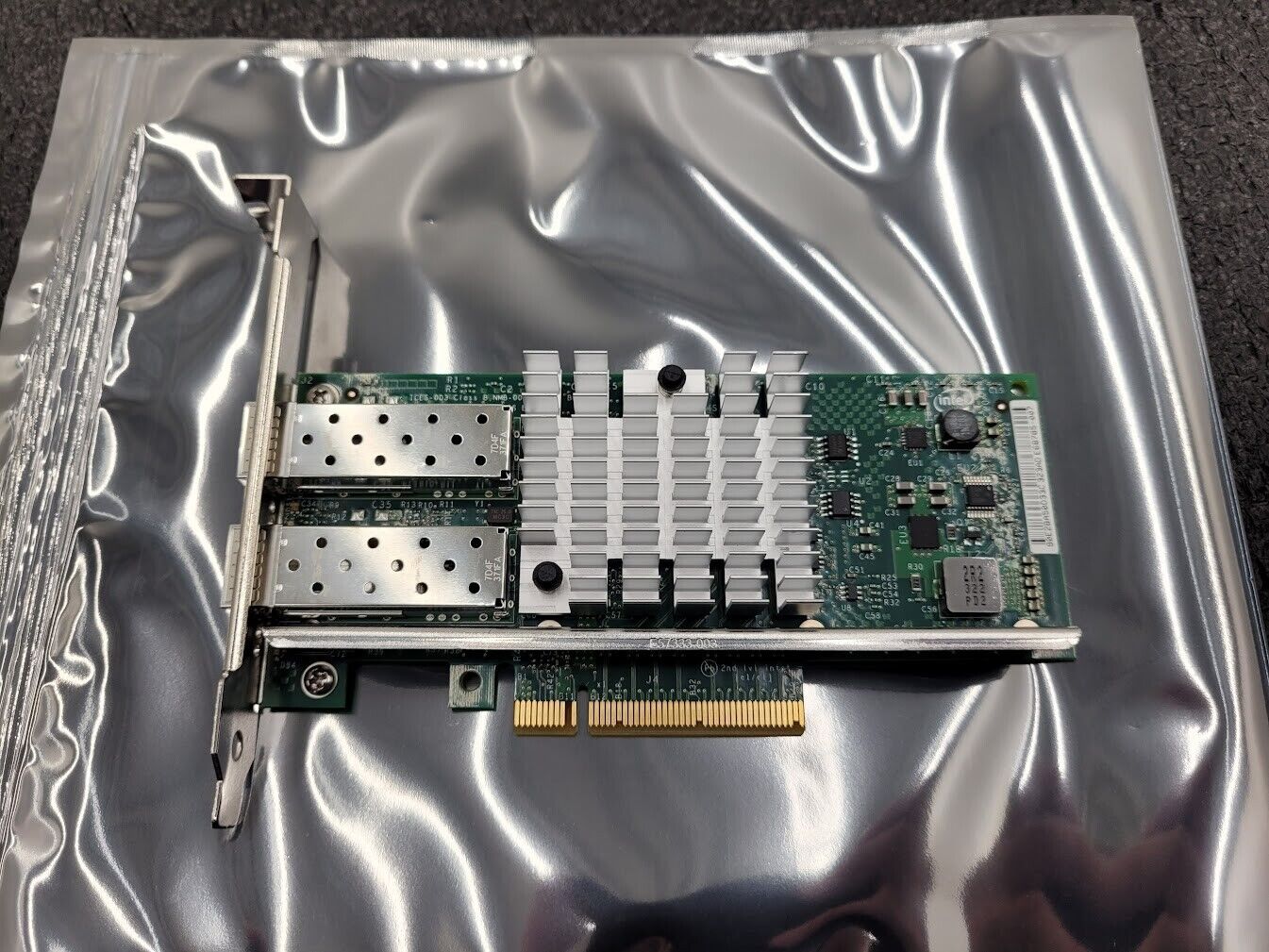 Intel X520-SR2 Dual Port SFP+ 10GbE NIC Adapter Full Height PCI