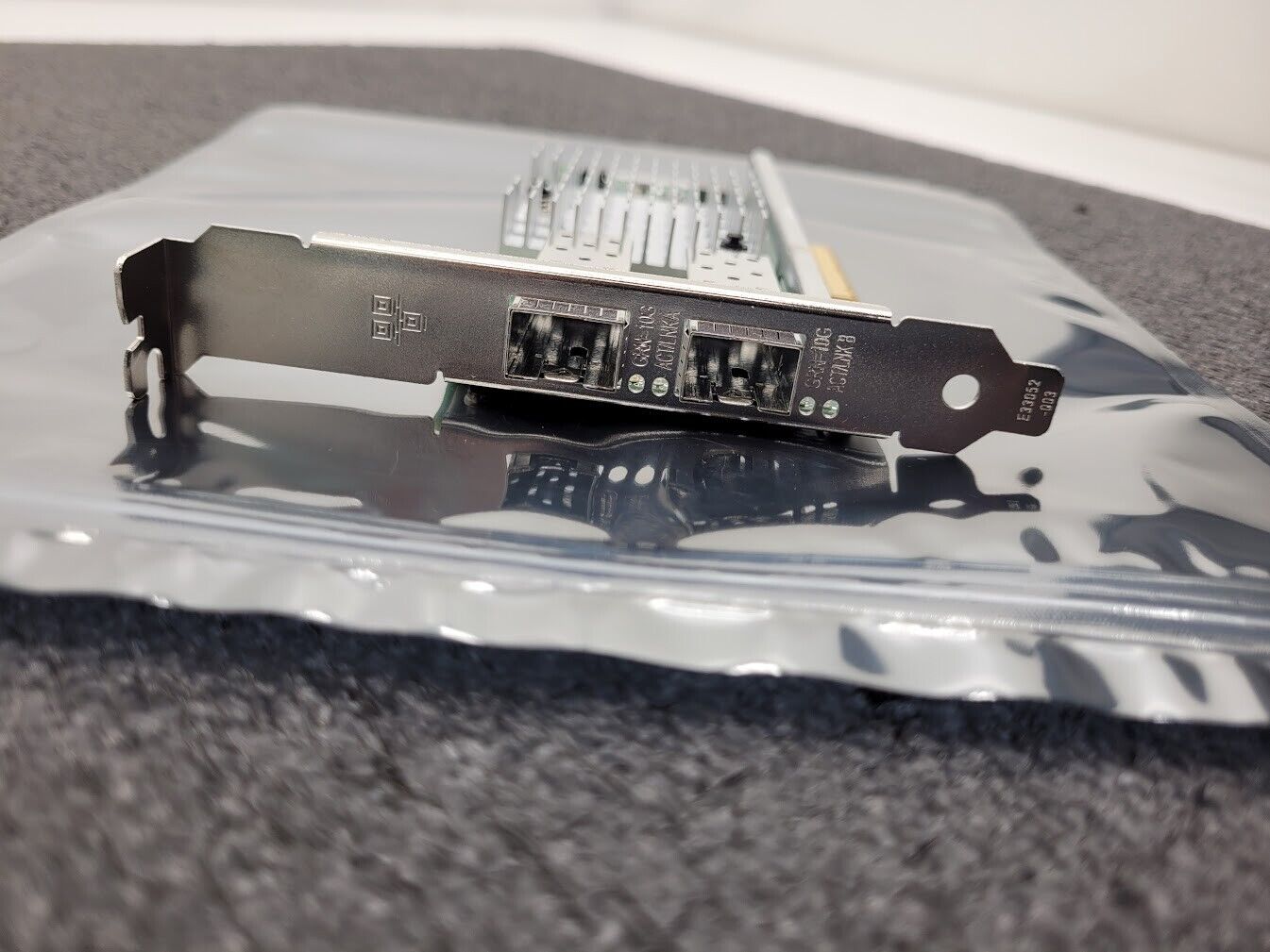 Intel X520-SR2 Dual Port SFP+ 10GbE NIC Adapter Full Height PCI