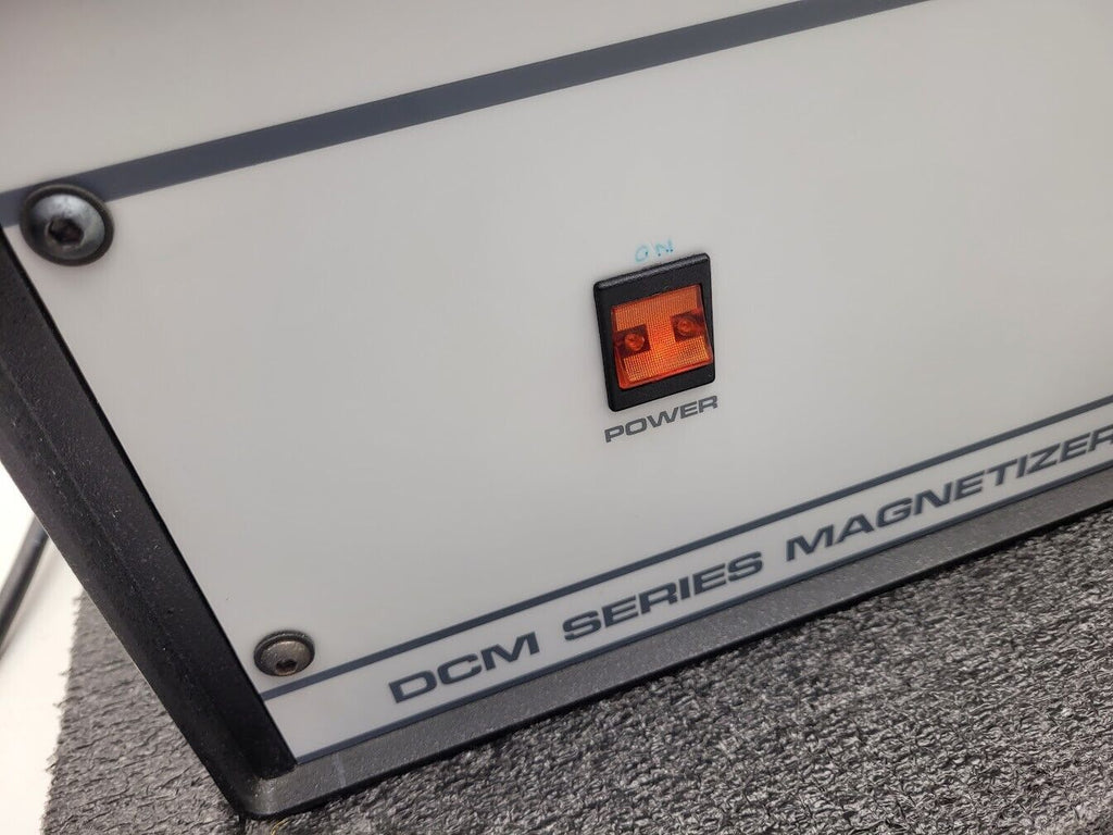 Walker Scientific Direct Current Magnetizer DCM-30 5,000 Gauss 115VAC Tested