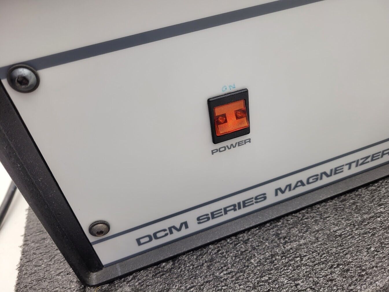 Walker Scientific Direct Current Magnetizer DCM-30 5,000 Gauss 115VAC Tested