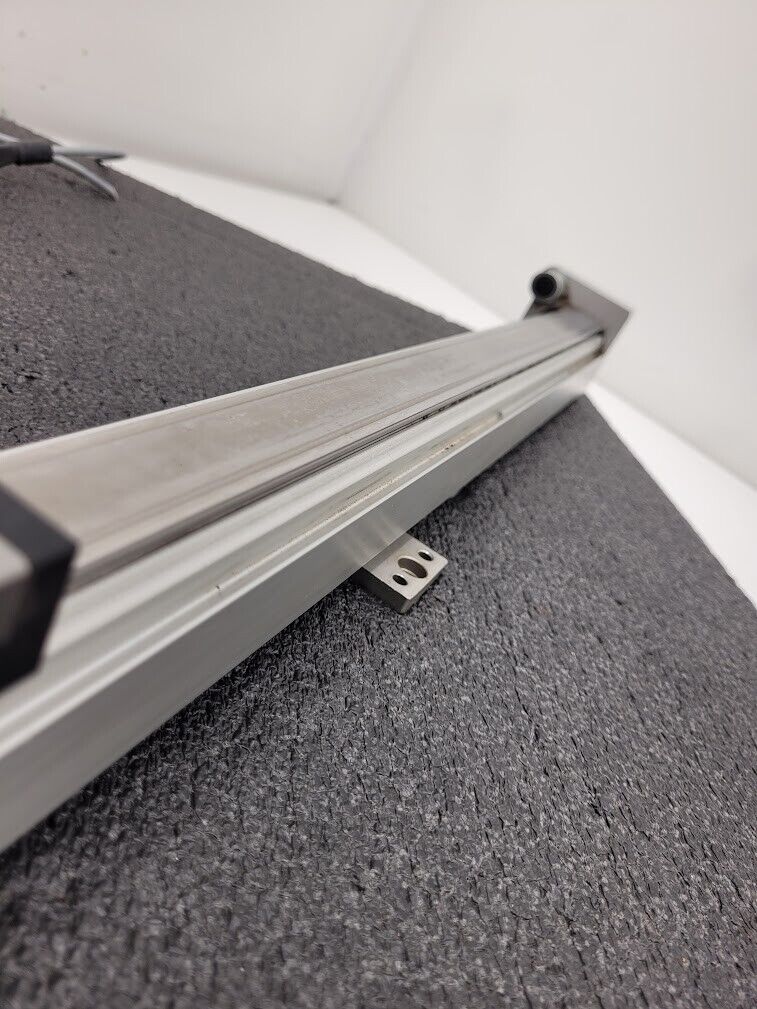 Festo Pneumatic Linear Guide Air Drive Actuator 450mm Travel DGC-25-450-KF-PPV-A