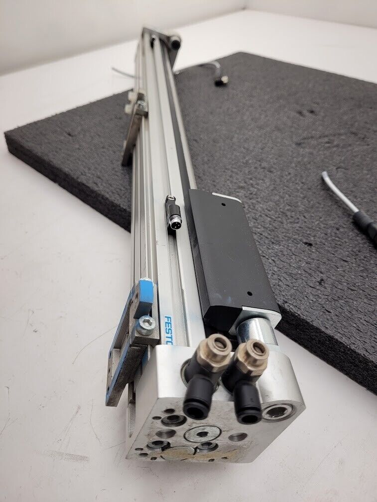 Festo Pneumatic Linear Guide Air Drive Actuator 450mm Travel DGC-25-450-KF-PPV-A