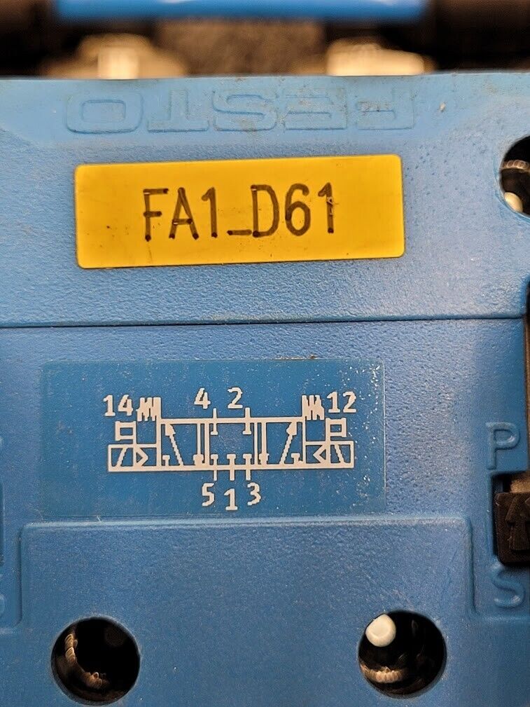 Festo Dual Pneumatic Valve Block MN1H-5/3G-D-1-C 159681  40-145 psi INPUT